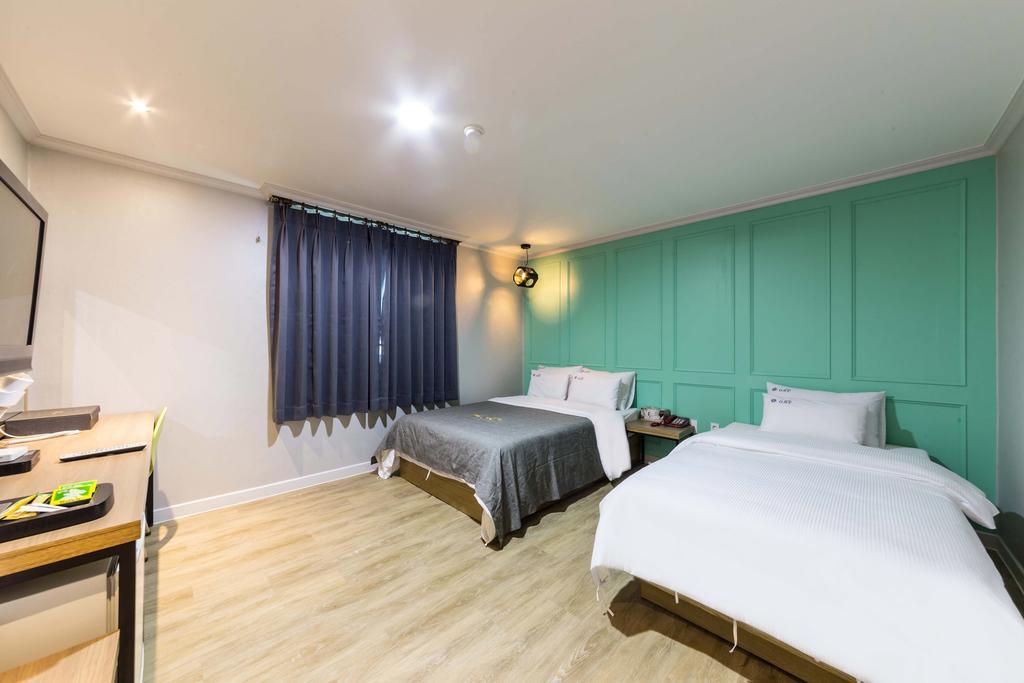 Ost Hotel Čchunčchon Exteriér fotografie