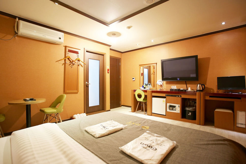 Ost Hotel Čchunčchon Exteriér fotografie