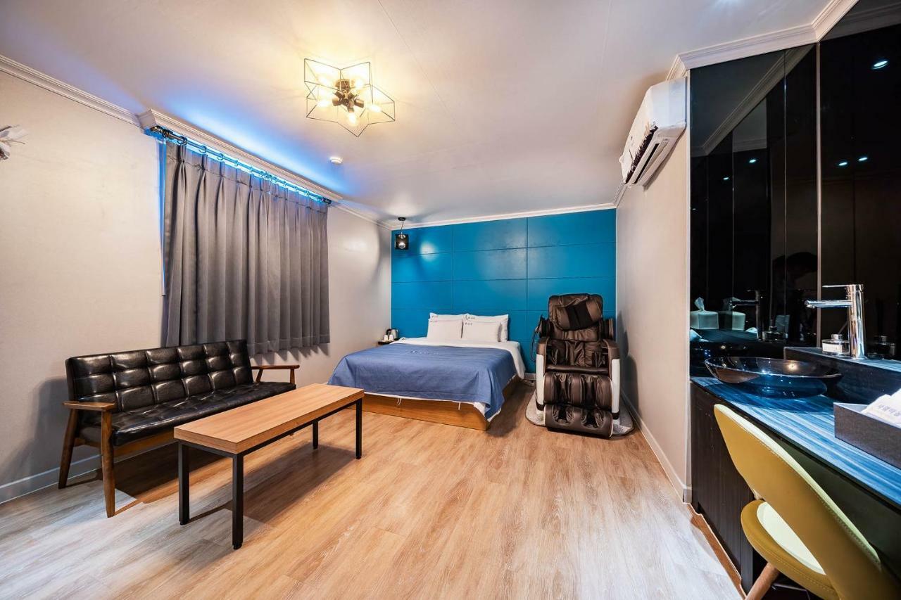 Ost Hotel Čchunčchon Exteriér fotografie